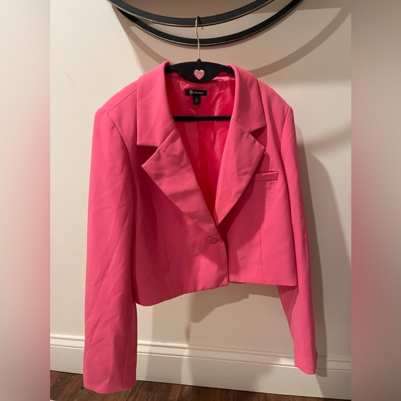Pink blazer - Picture 2 of 4